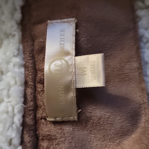 Vest - Picture 3 of 3